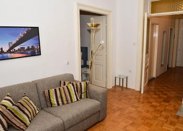 Apartment Skunca